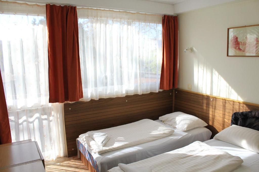 Rév Szálló Balaton Szántód Camera foto